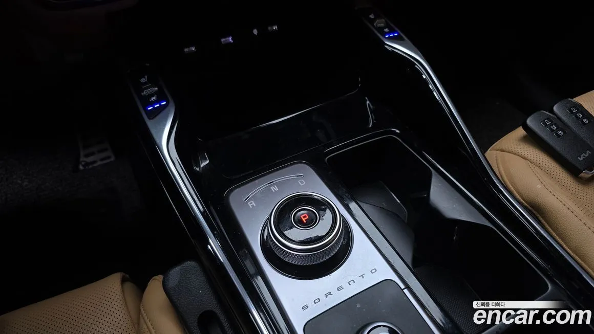 Kia Sorento — фото 9
