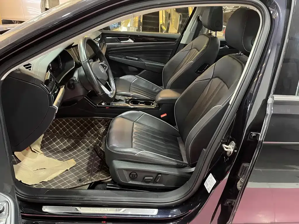 Volkswagen Passat — фото 5