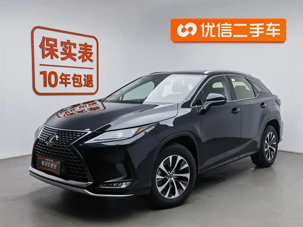 Lexus RX — фото 1