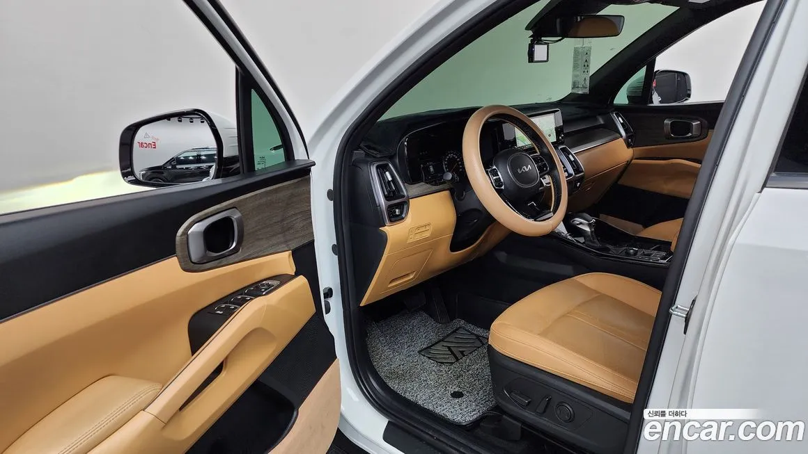 Kia Sorento — фото 10