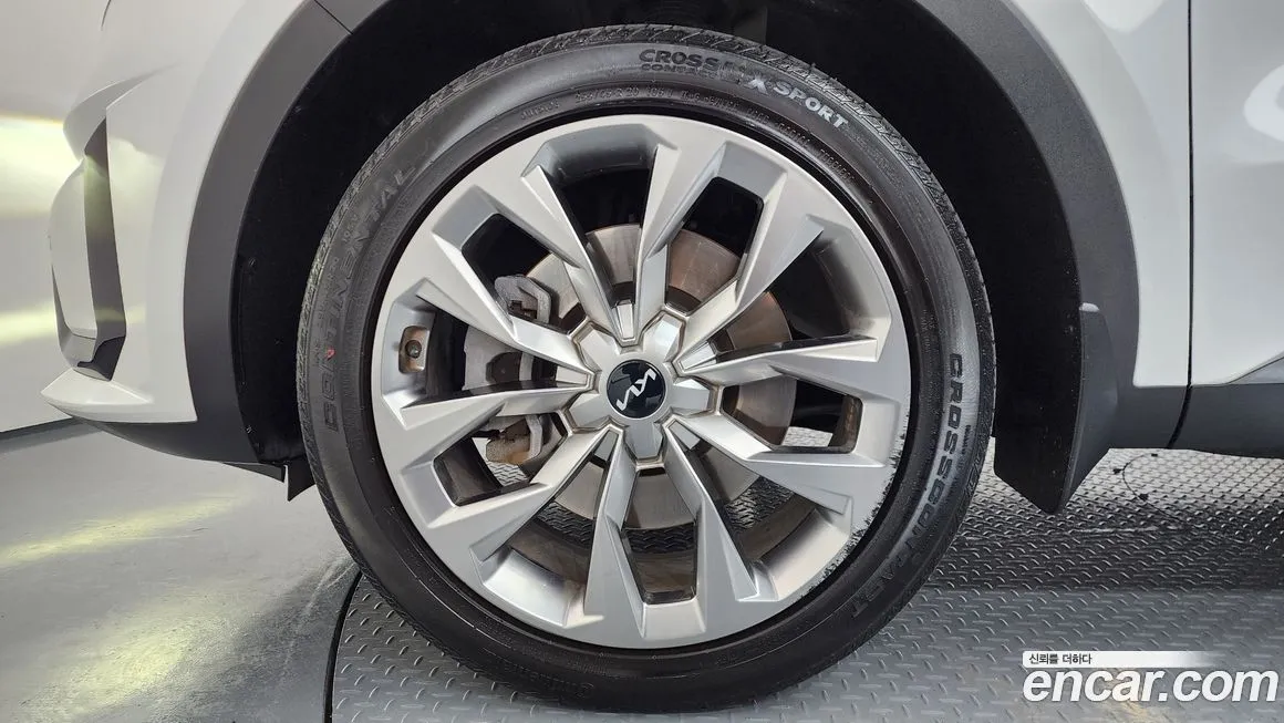 Kia Sorento — фото 5