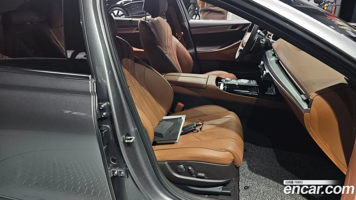 Genesis G80 — фото 10