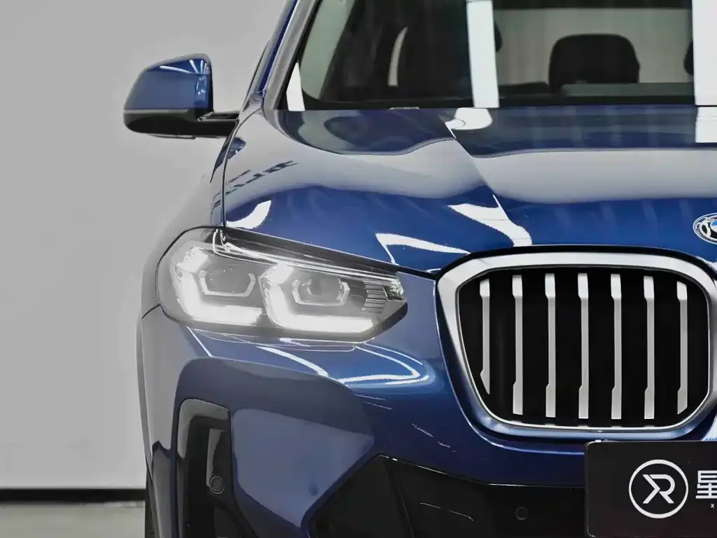 BMW X3 — фото 9