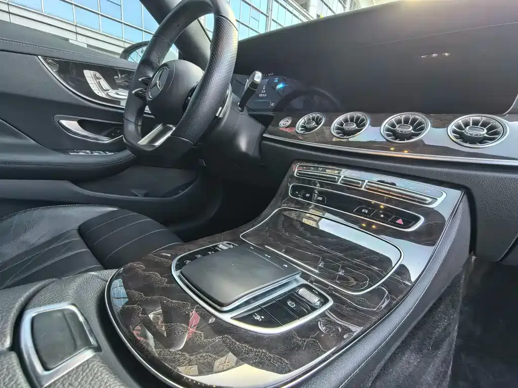 Mercedes-Benz E-Class (Import) — фото 6