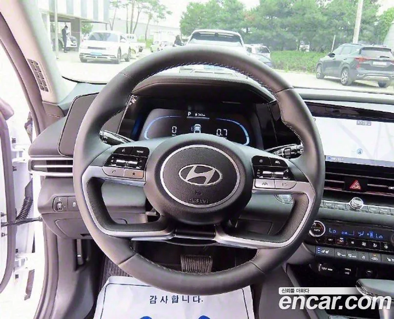 Hyundai AVANTE — фото 8