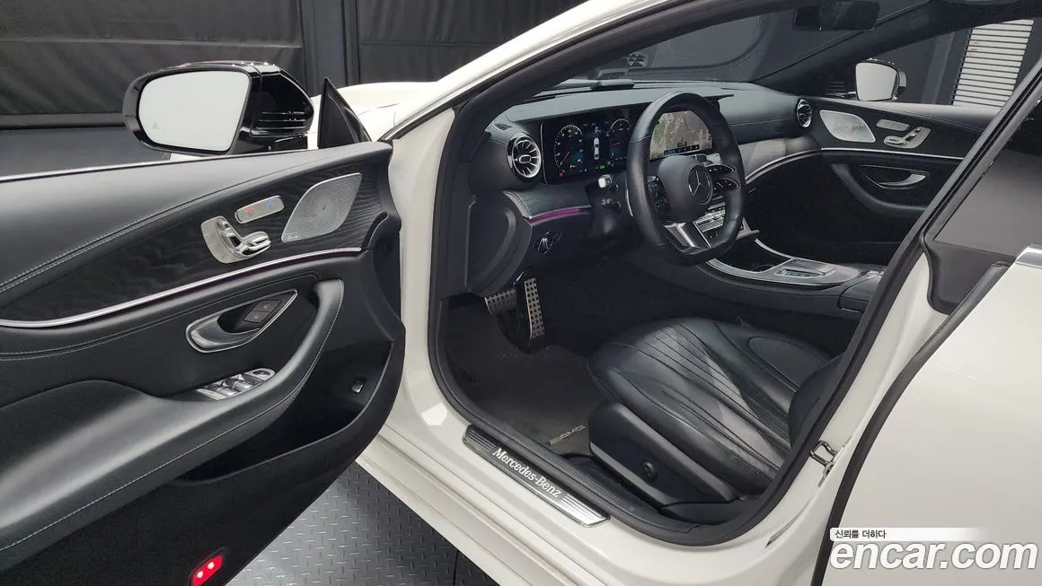 Mercedes-Benz CLS-Class — фото 10