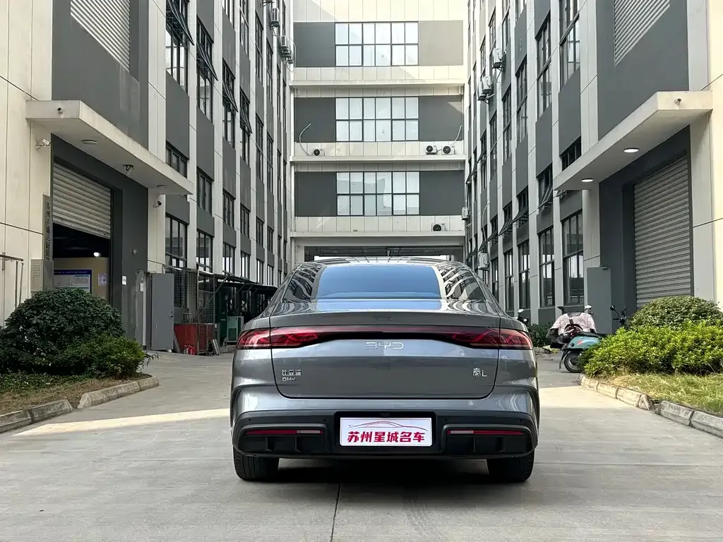 BYD Qin L — фото 6