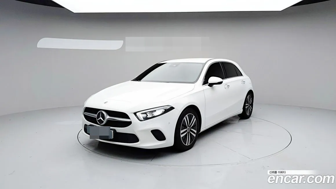 Mercedes-Benz A-Class — фото 1