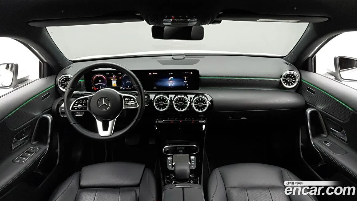 Mercedes-Benz A-Class — фото 7
