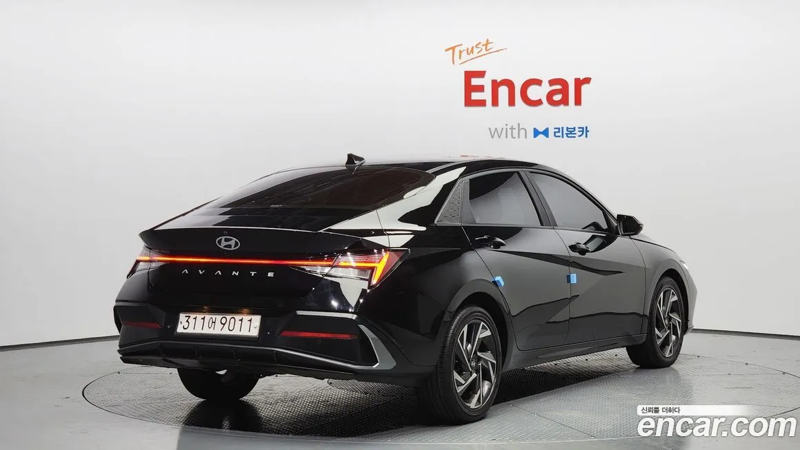 Hyundai AVANTE — фото 2