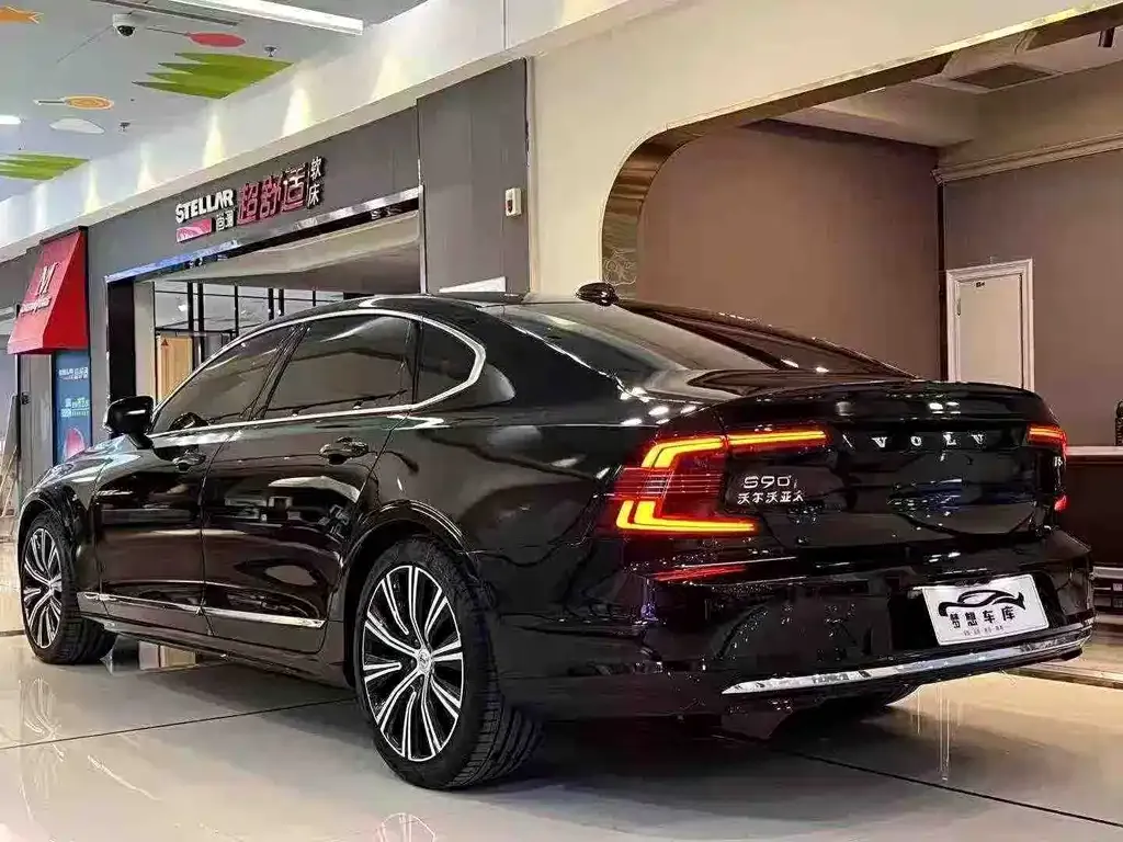 Volvo S90 — фото 7