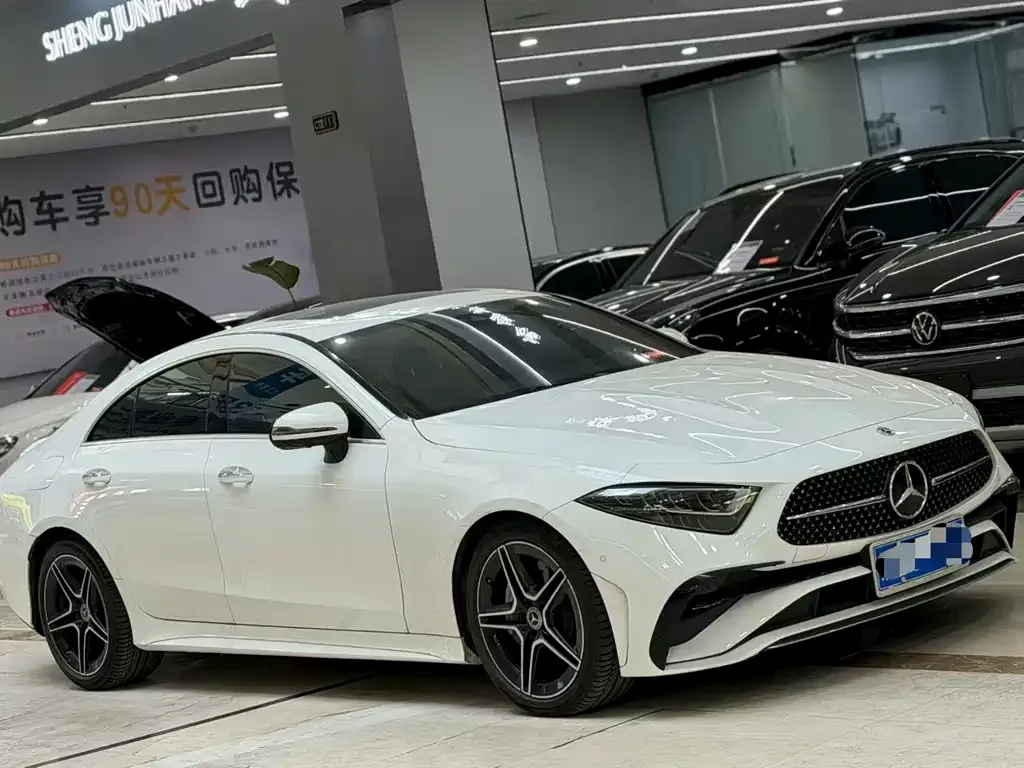Mercedes-Benz CLS — фото 3