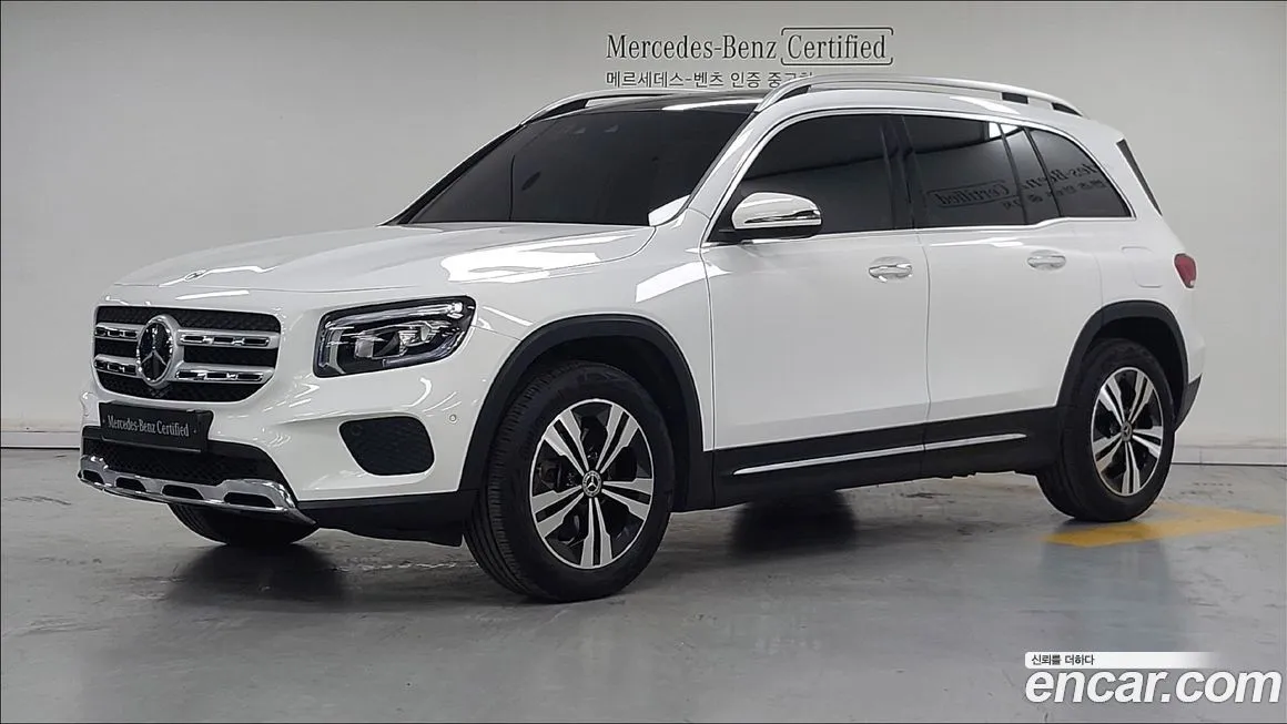 Mercedes-Benz GLB-Class — фото 1