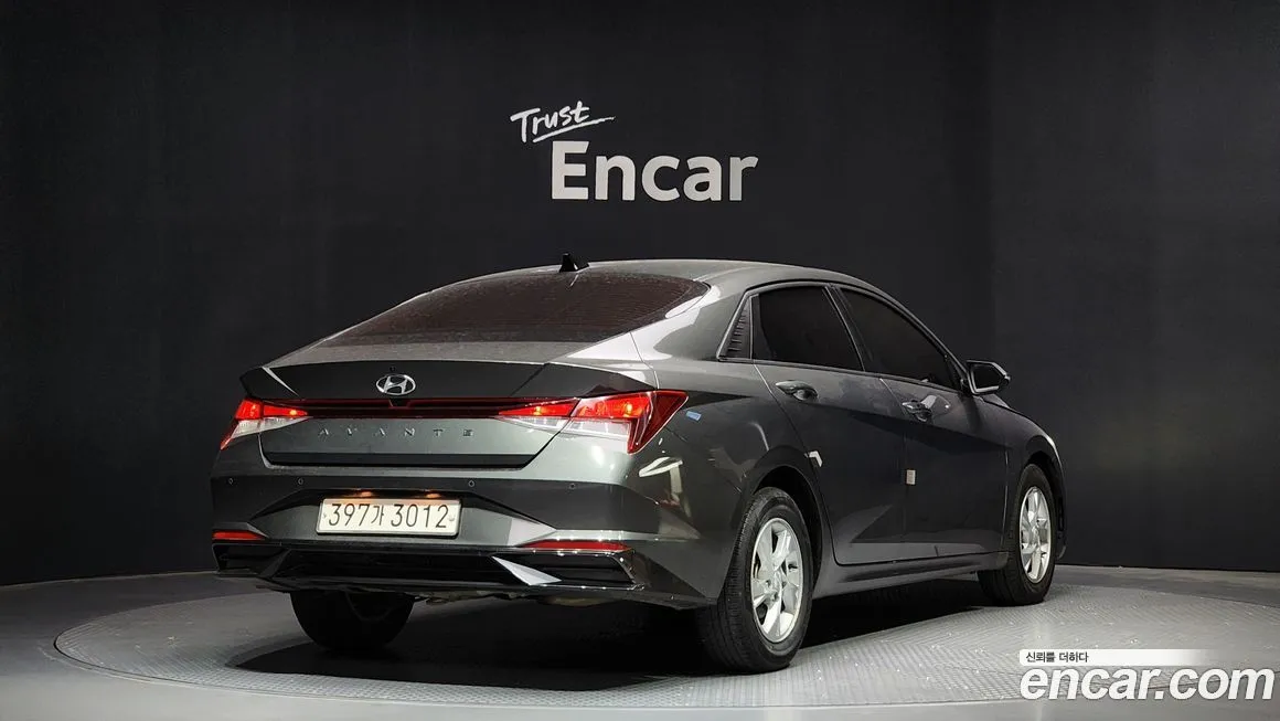 Hyundai AVANTE — фото 2