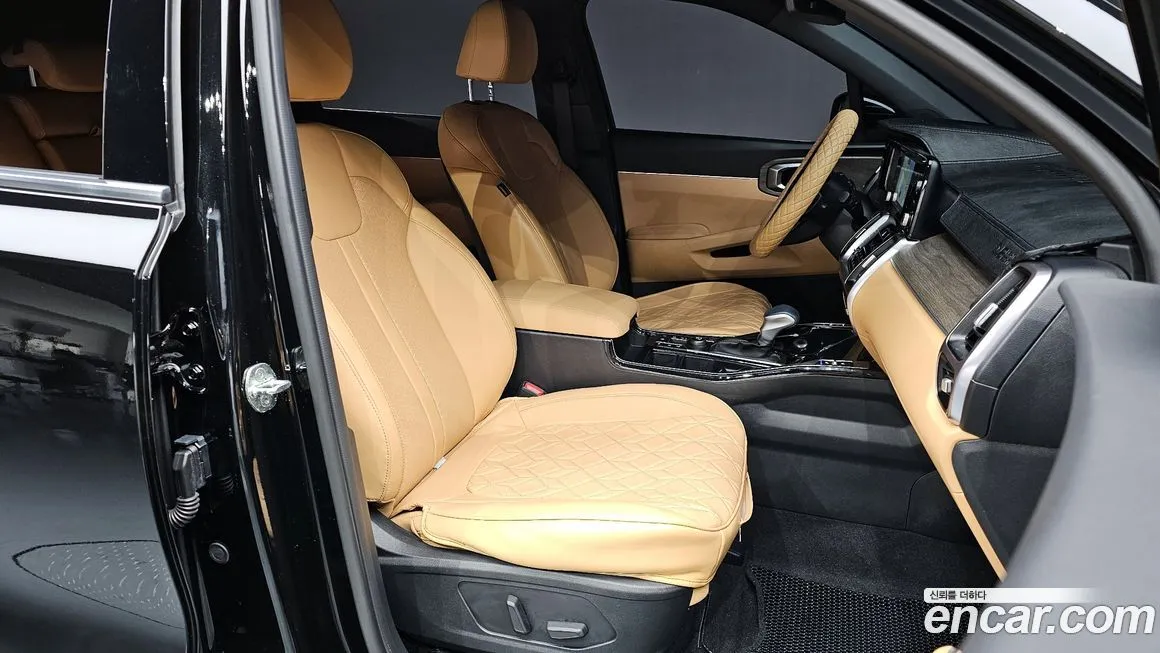 Kia Sorento — фото 10
