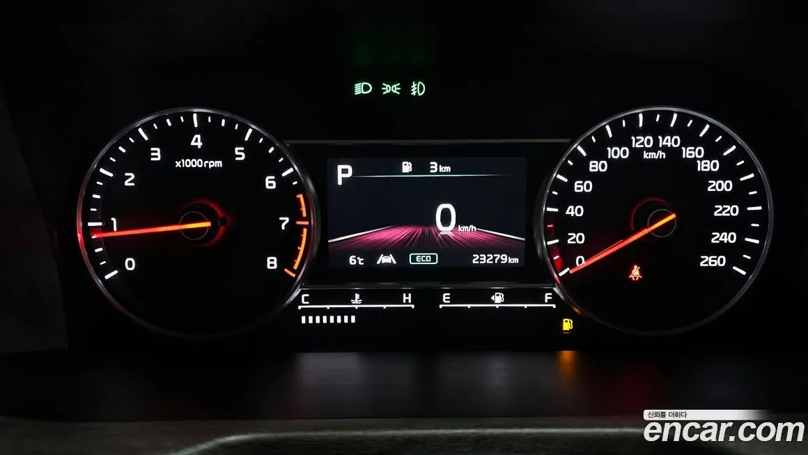 Kia Sorento — фото 8