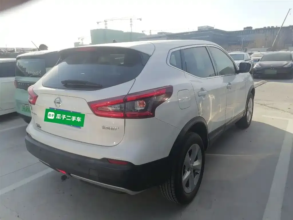 Nissan Qashqai — фото 7