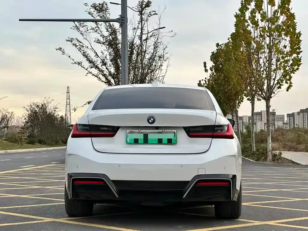 BMW i3 — фото 5