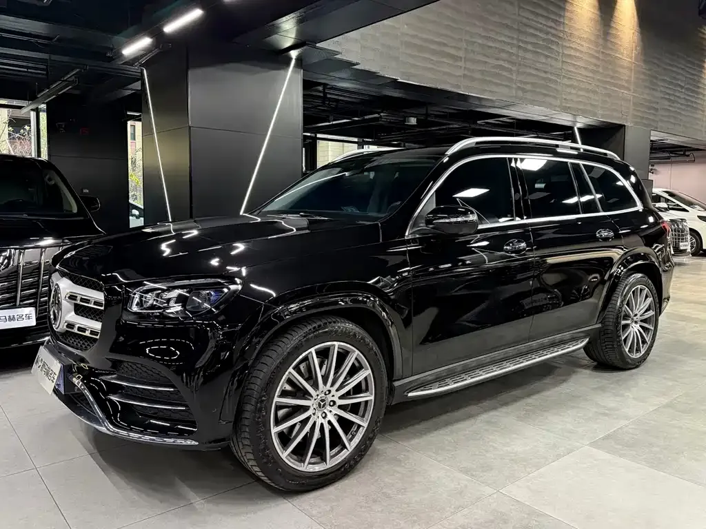 Mercedes-Benz GLS — фото 1