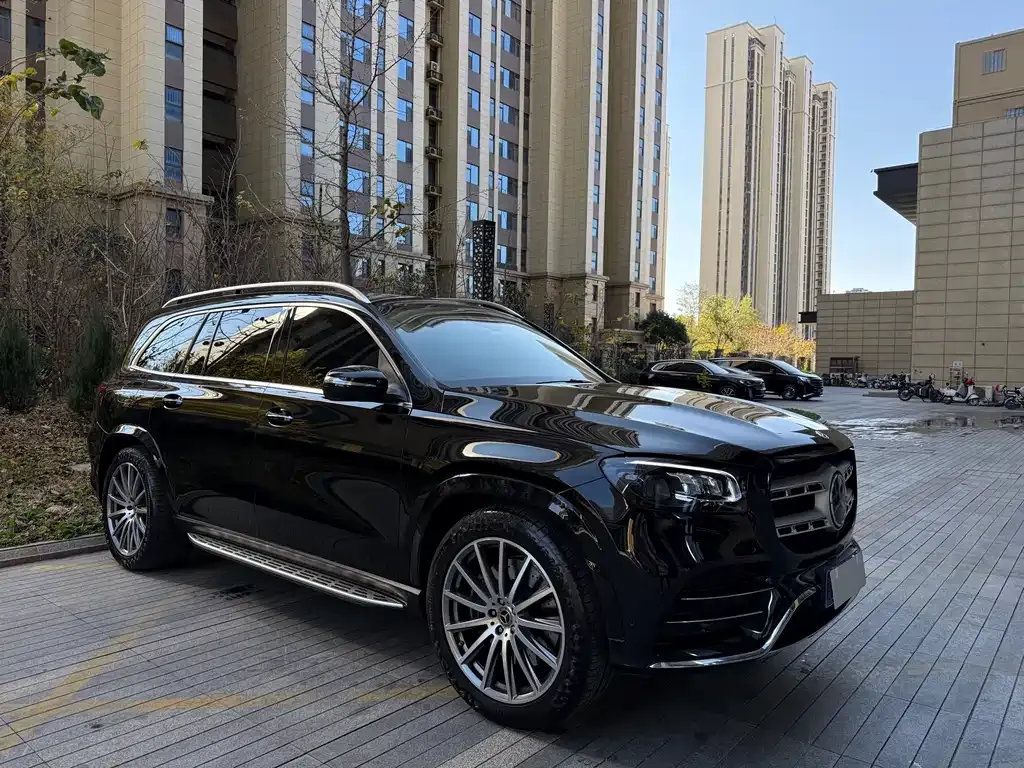 Mercedes-Benz GLS — фото 4