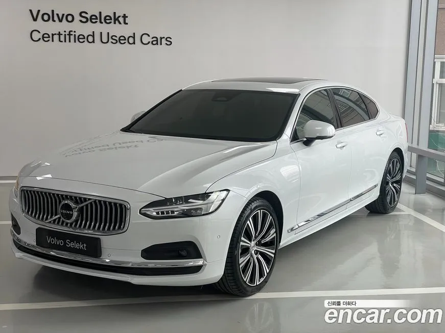 Volvo S90 — фото 1