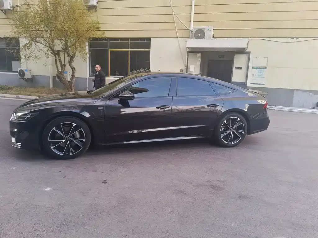 Audi A7 — фото 4