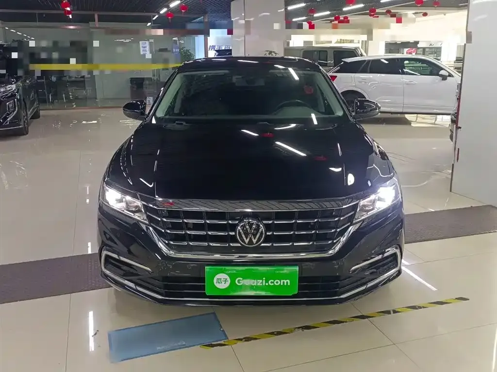 Volkswagen Passat — фото 3
