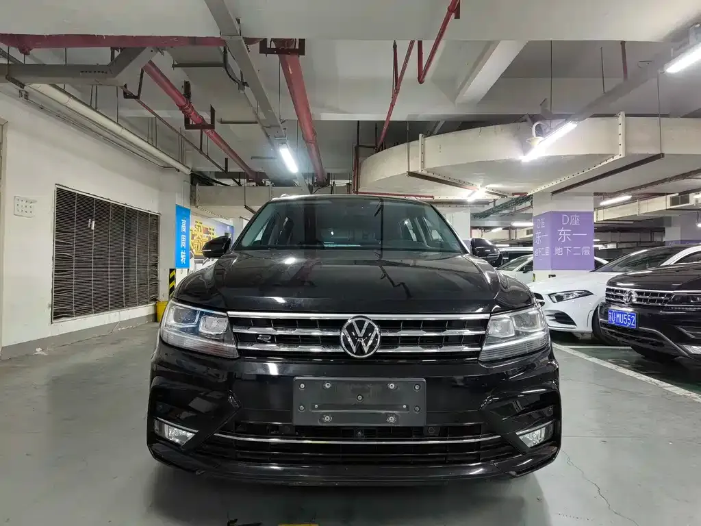 Volkswagen Tiguan L — фото 3