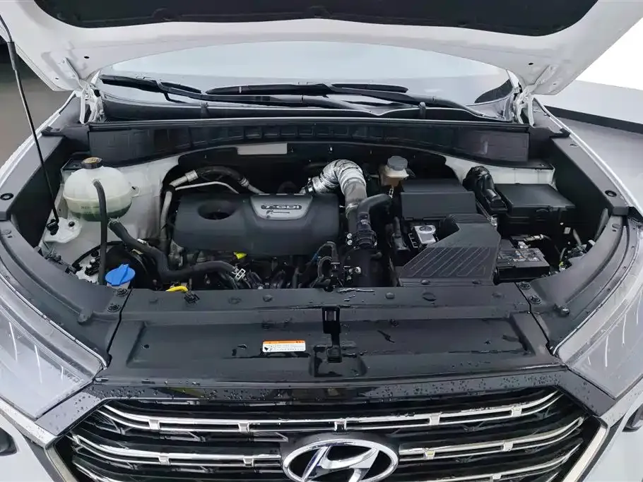 Hyundai Tucson — фото 10