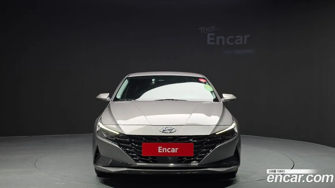 Hyundai AVANTE — фото 3