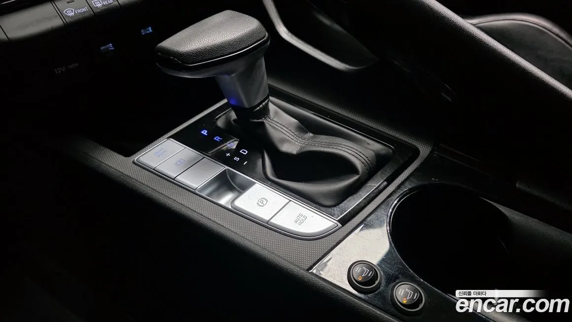 Hyundai AVANTE — фото 9