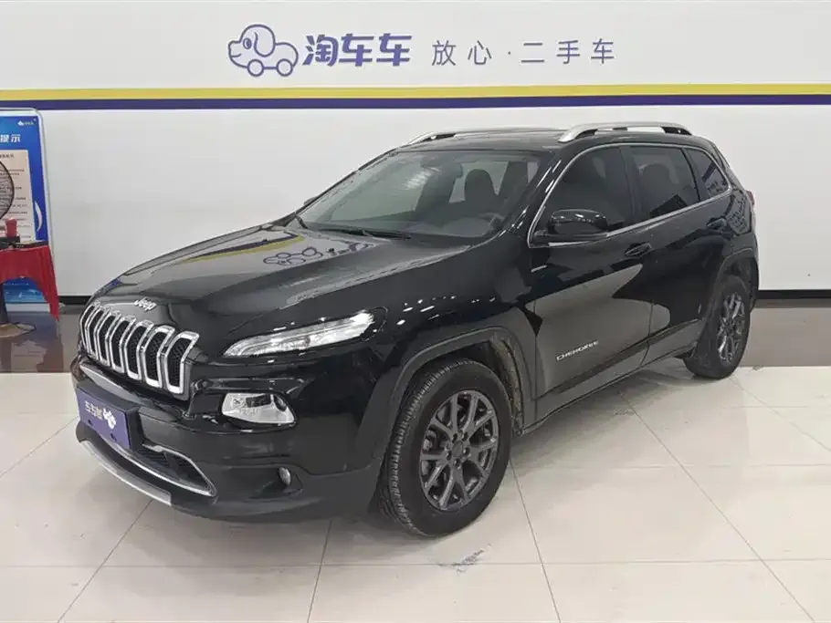 Jeep Cherokee — фото 1