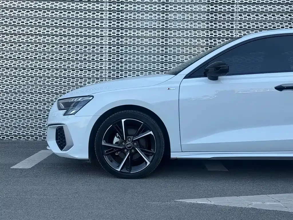 Audi A3 — фото 4
