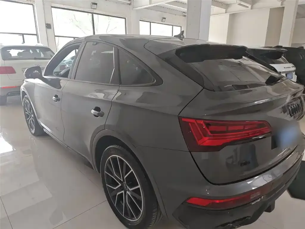 Audi SQ5 Sportback — фото 5