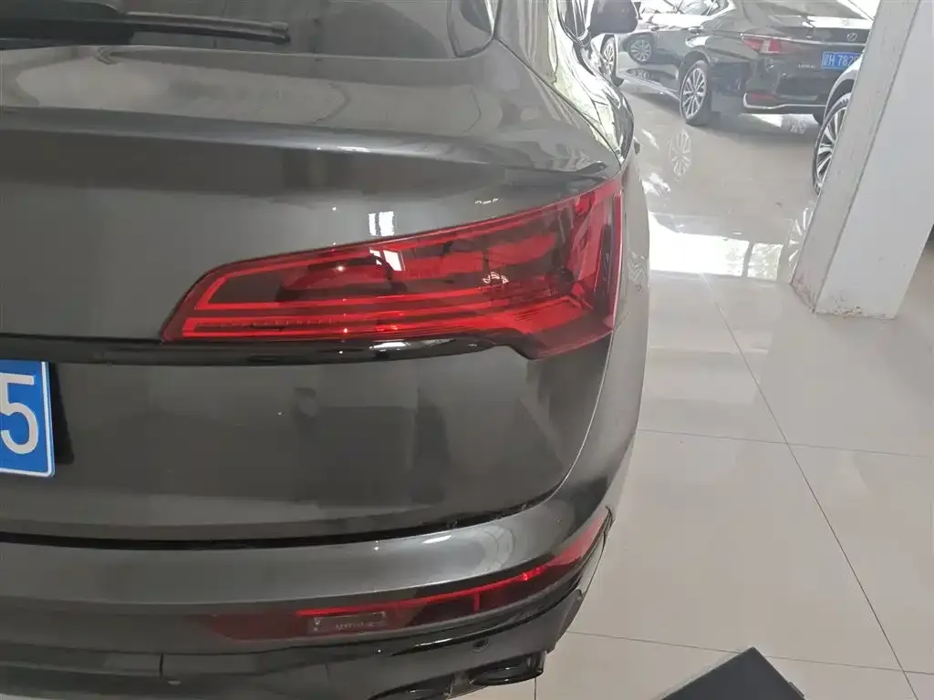 Audi SQ5 Sportback — фото 8