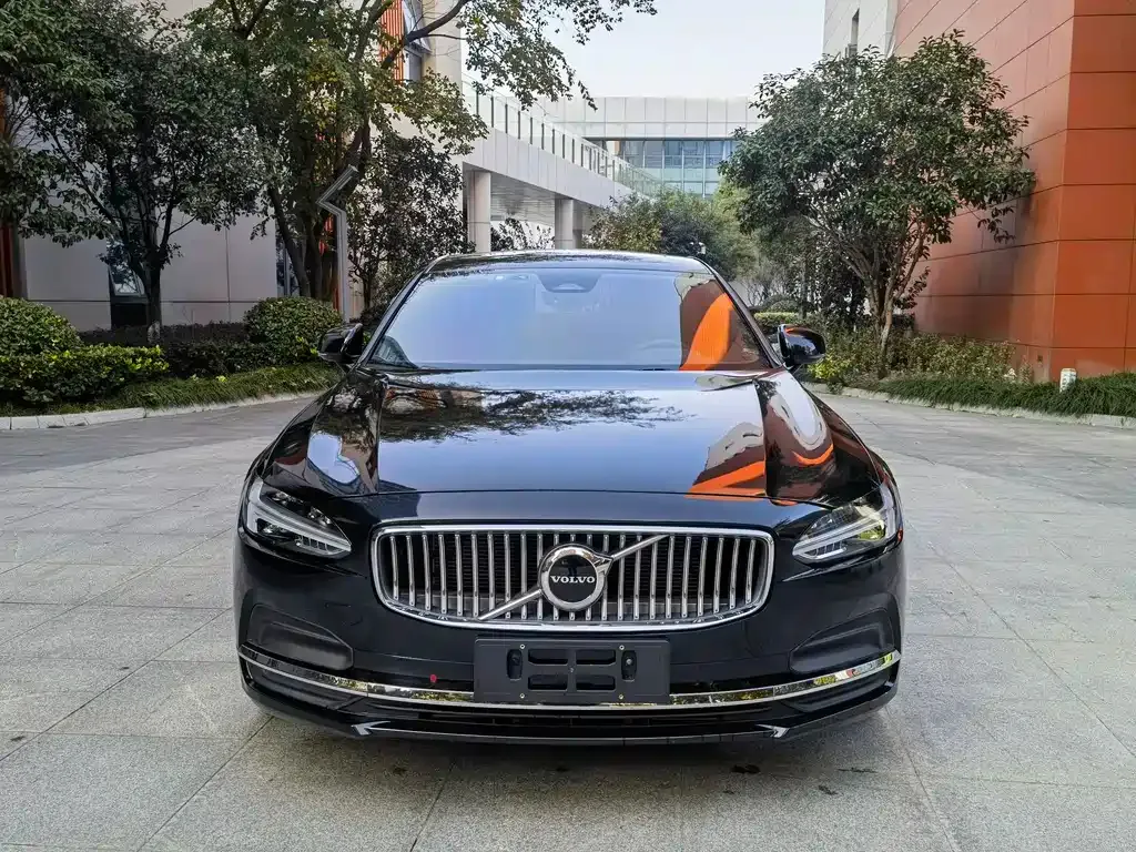Volvo S90 — фото 2