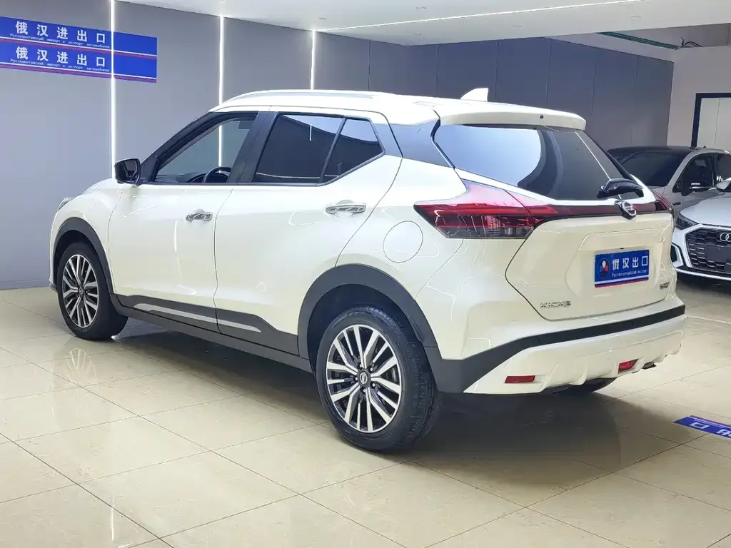Nissan Kicks — фото 4