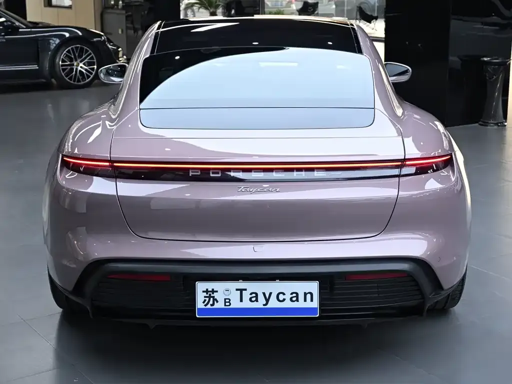 Porsche Taycan — фото 4