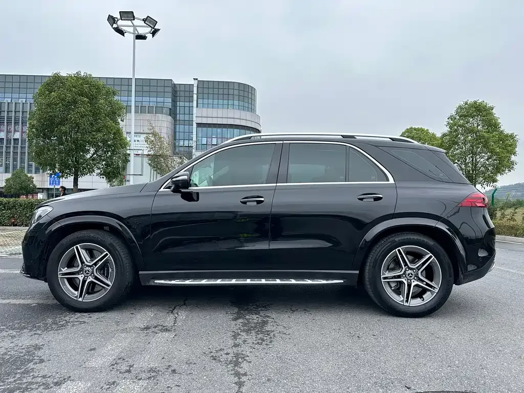 Mercedes-Benz GLE — фото 4