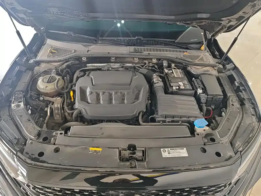 Volkswagen Passat — фото 10