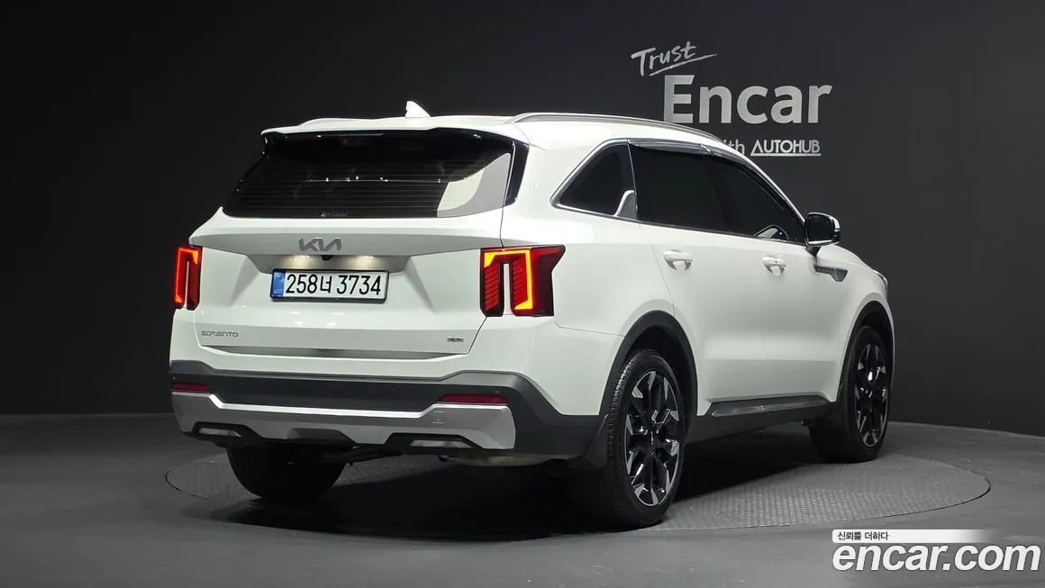 Kia Sorento — фото 2