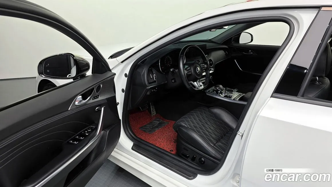Kia Stinger — фото 10