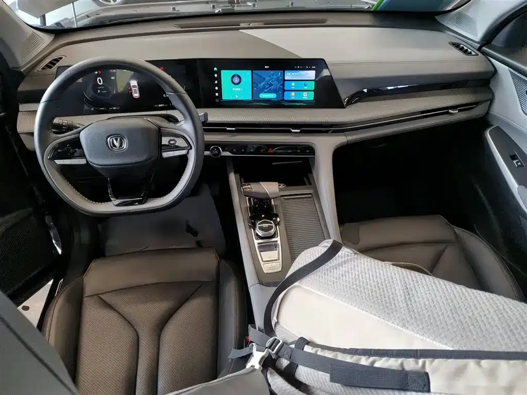 Changan CS75PLUS — фото 10