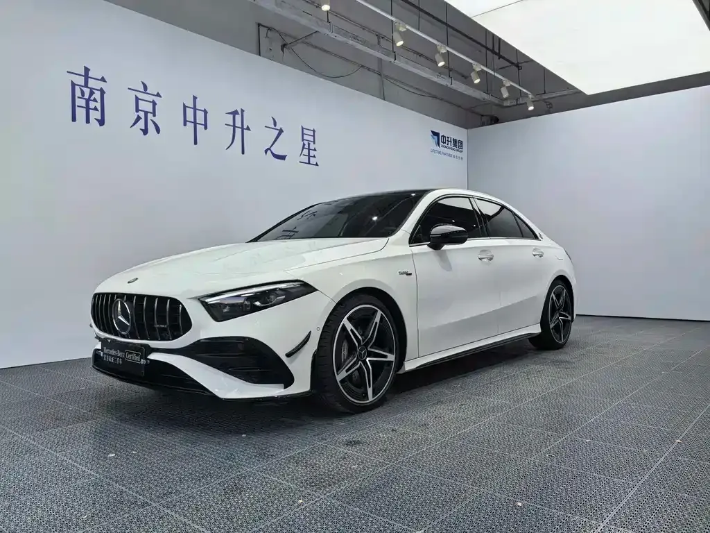 Mercedes-Benz A-Class AMG — фото 1