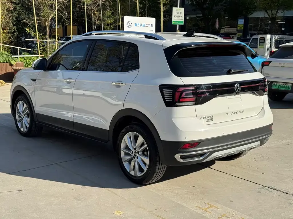 Volkswagen T-Cross — фото 8