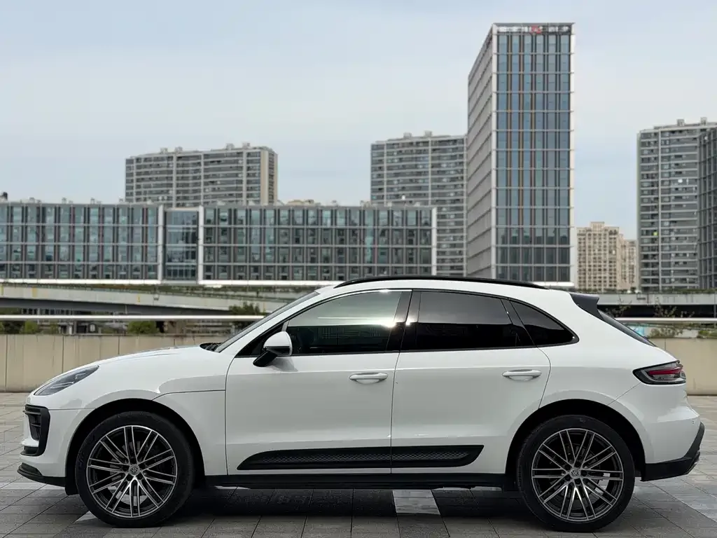 Porsche Macan — фото 4