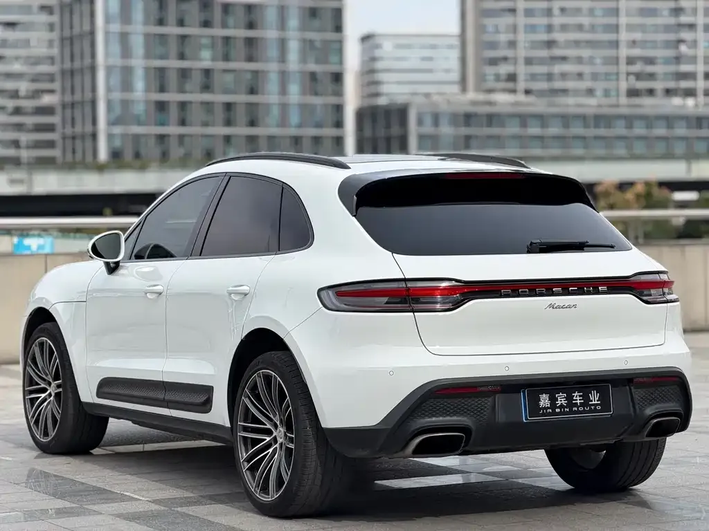 Porsche Macan — фото 6