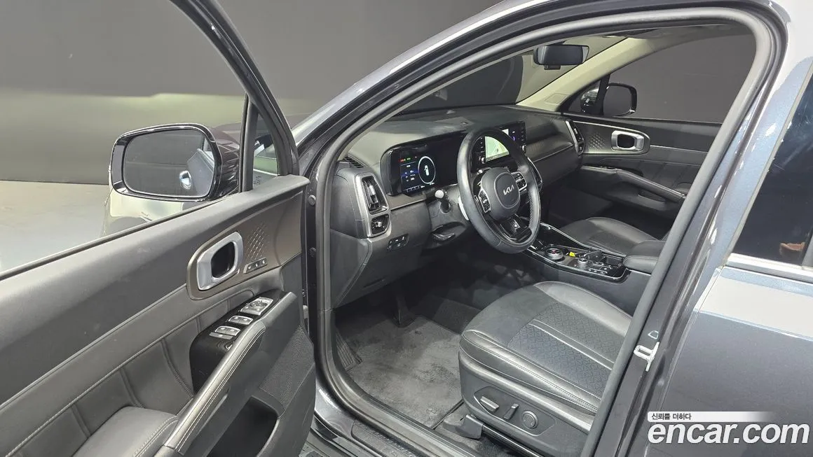 Kia Sorento — фото 10