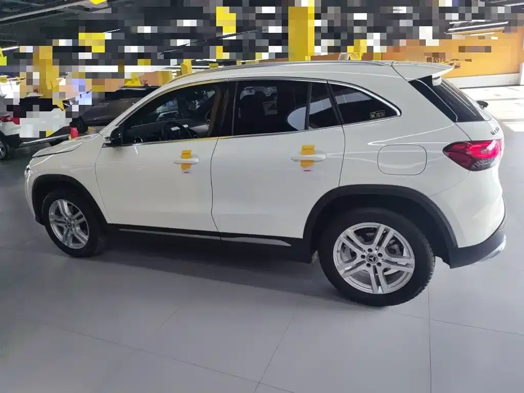 Mercedes-Benz GLA — фото 5