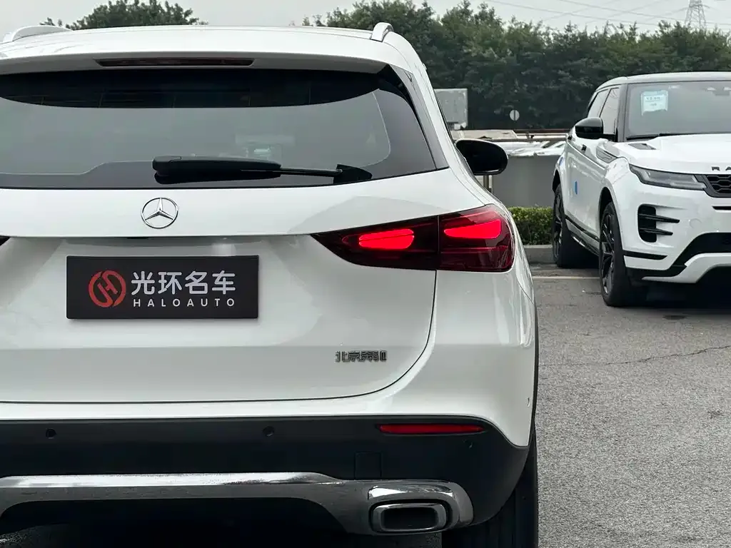 Mercedes-Benz GLA — фото 8